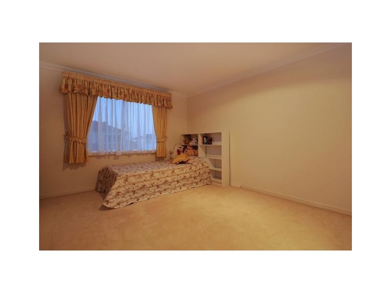 13 Stringfellow Drive, Bull Creek WA 6149