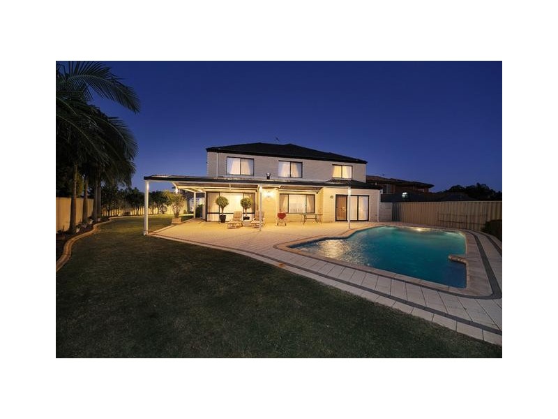 13 Stringfellow Drive, Bull Creek WA 6149