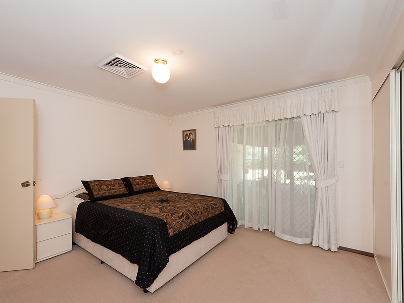 32 Ghost Gum Road, Willetton WA 6155