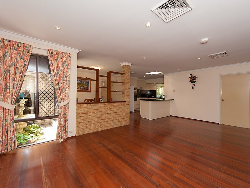 32 Ghost Gum Road, Willetton WA 6155