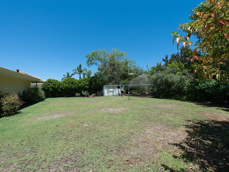32 Ghost Gum Road, Willetton WA 6155