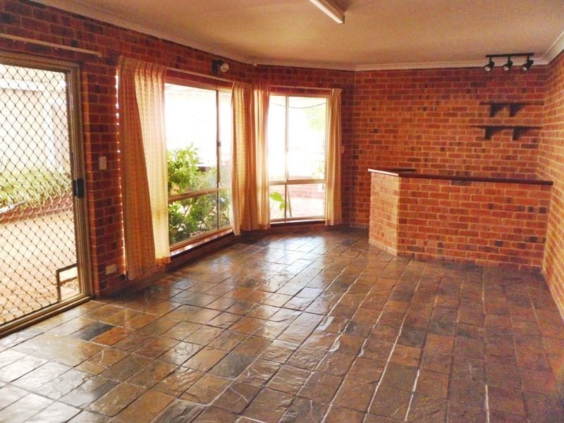 167 Yangebup Road, Yangebup WA 6164
