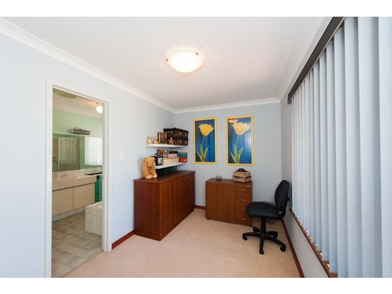 19 Haywood Trail, Leeming WA 6149