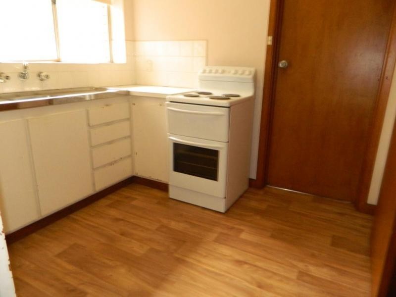 21 Bedwell Crescent, Booragoon WA 6154