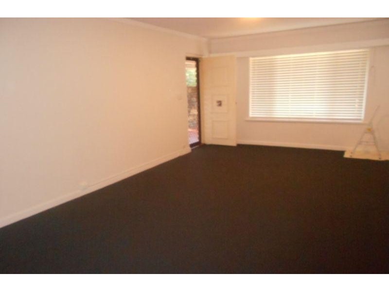 166B Kitchener Road, Alfred Cove WA 6154