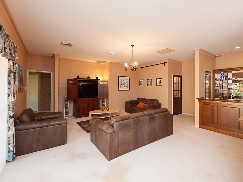 9 Stott Place, Bull Creek WA 6149