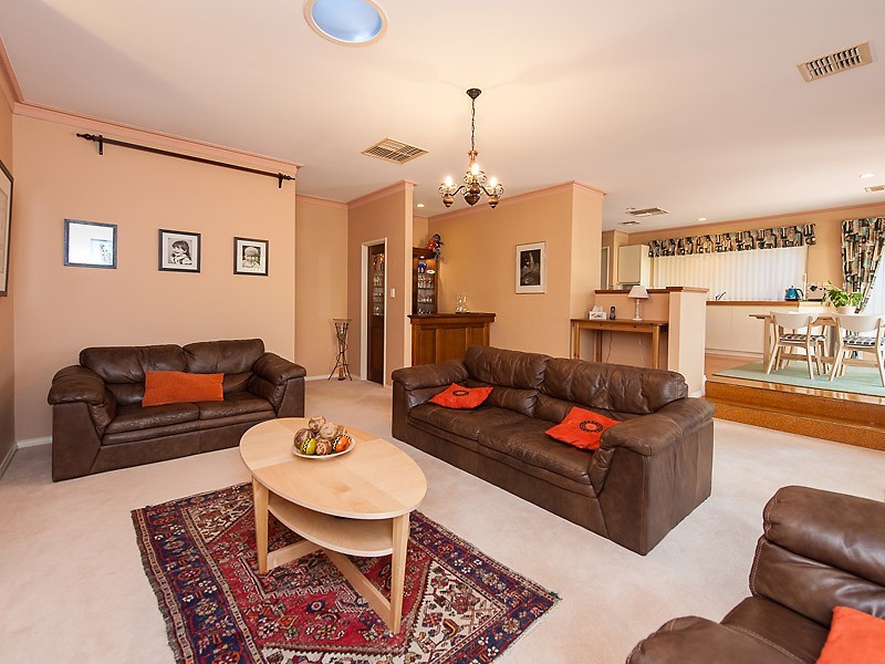 9 Stott Place, Bull Creek WA 6149