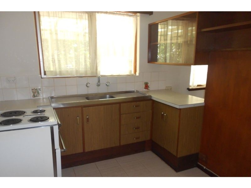 170 Riseley Street, Booragoon WA 6154