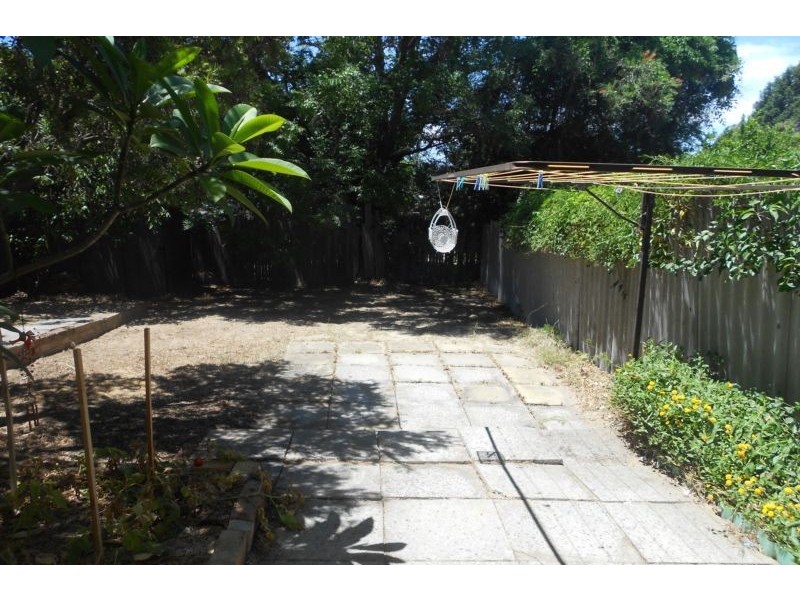 170 Riseley Street, Booragoon WA 6154