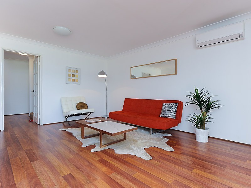 16 Scouler Way, Bateman WA 6150
