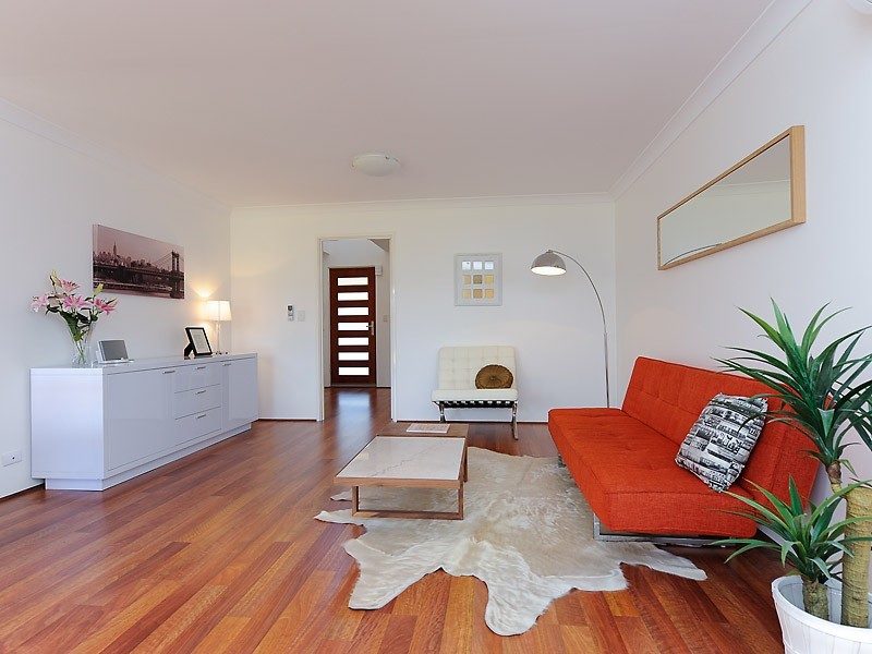 16 Scouler Way, Bateman WA 6150