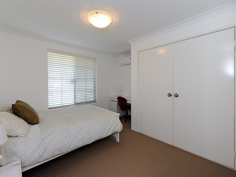 16 Scouler Way, Bateman WA 6150