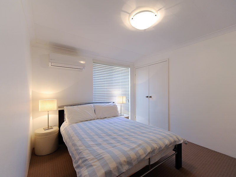 16 Scouler Way, Bateman WA 6150