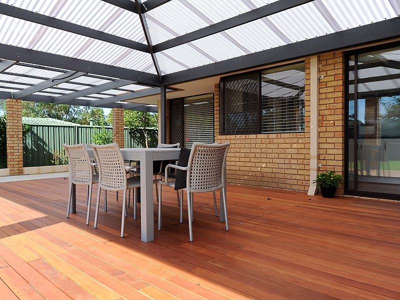 16 Scouler Way, Bateman WA 6150
