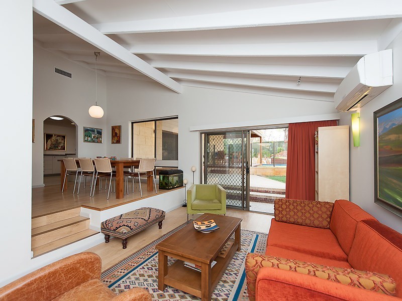 11 Ryan Court, Bull Creek WA 6149