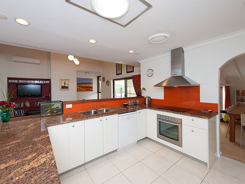 11 Ryan Court, Bull Creek WA 6149