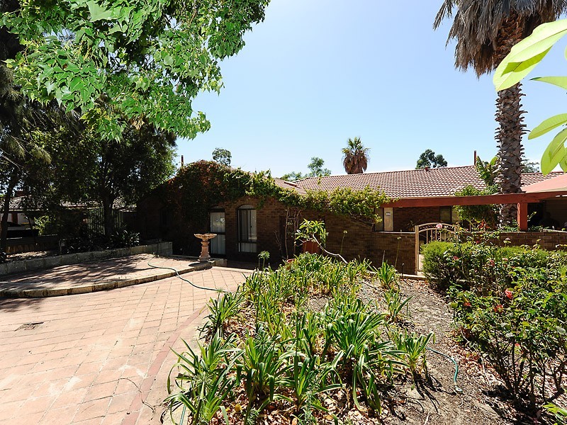 12 Marsh Way, Bull Creek WA 6149