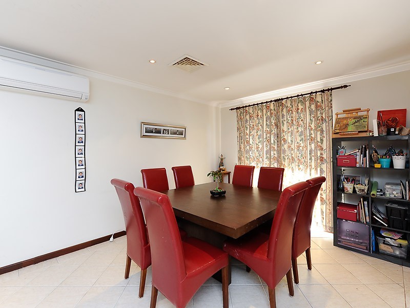 12 Marsh Way, Bull Creek WA 6149