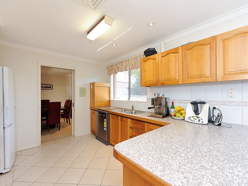 12 Marsh Way, Bull Creek WA 6149