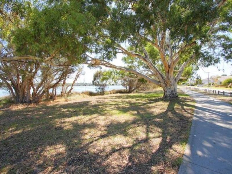 A/311 Riverton Drive, Shelley WA 6148