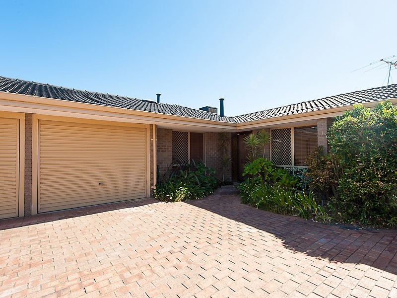 2/6 Bowler Place, Bull Creek WA 6149