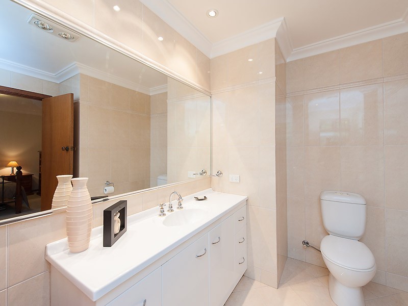 1 Redwood Lane, Willetton WA 6155