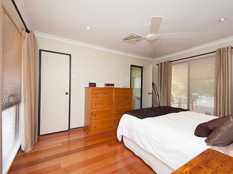 33 Hartung Way, Bull Creek WA 6149