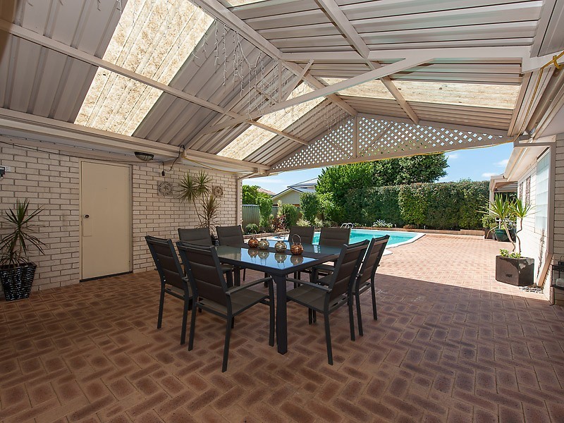 33 Hartung Way, Bull Creek WA 6149