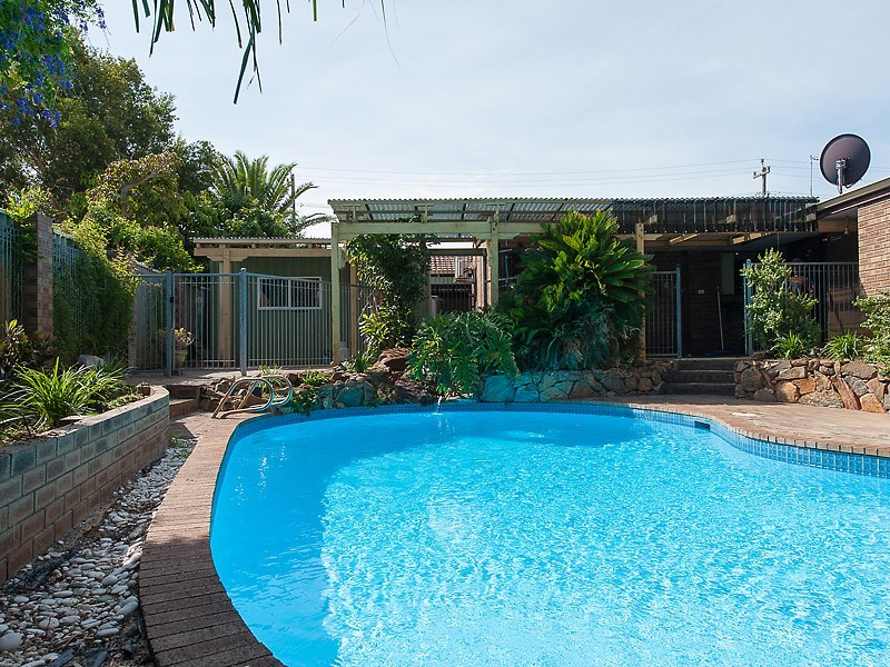 40 Colleran Way, Booragoon WA 6154