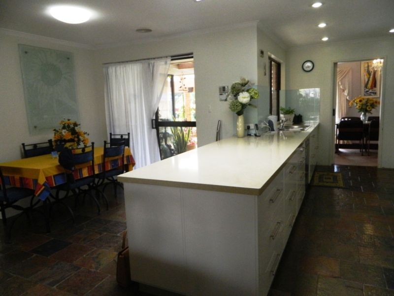 5 Scouler Way, Bateman WA 6150