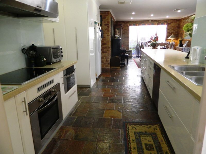 5 Scouler Way, Bateman WA 6150