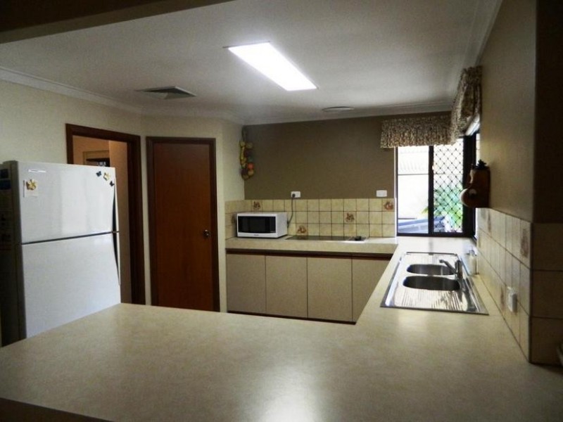 38 Wheatley Drive, Bull Creek WA 6149