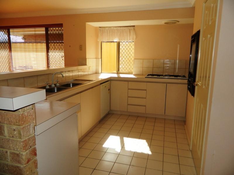 12a Westgate Court, Leeming WA 6149