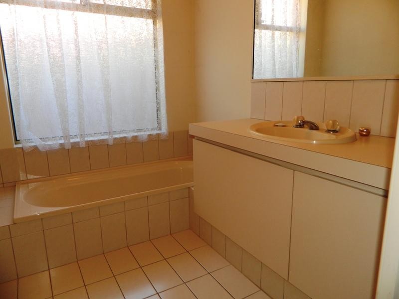 12a Westgate Court, Leeming WA 6149