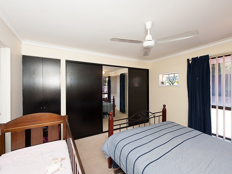 32 Burnett Avenue, Leeming WA 6149