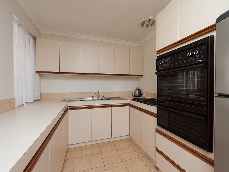 3/14 Massey Way, Rossmoyne WA 6148