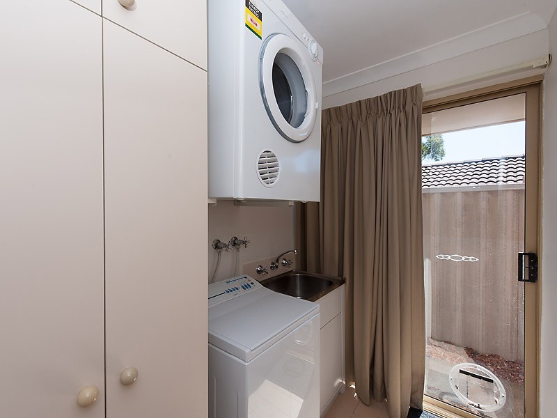 3/14 Massey Way, Rossmoyne WA 6148