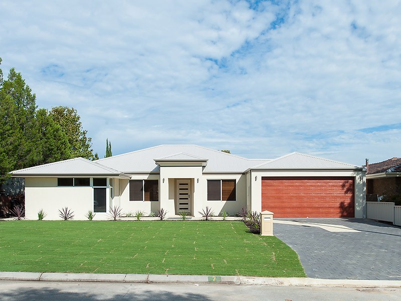 7 Bastion Court, Willetton WA 6155