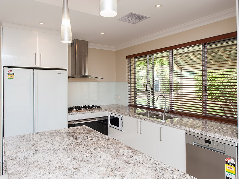 7 Bastion Court, Willetton WA 6155