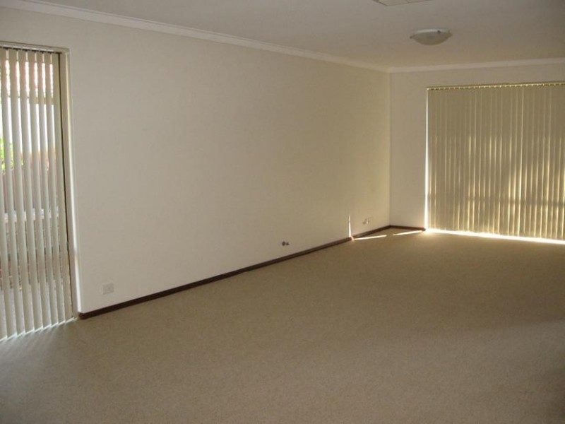 2 Mott Place, Bull Creek WA 6149