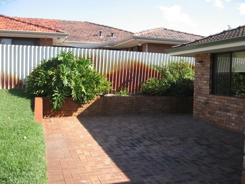 2 Mott Place, Bull Creek WA 6149