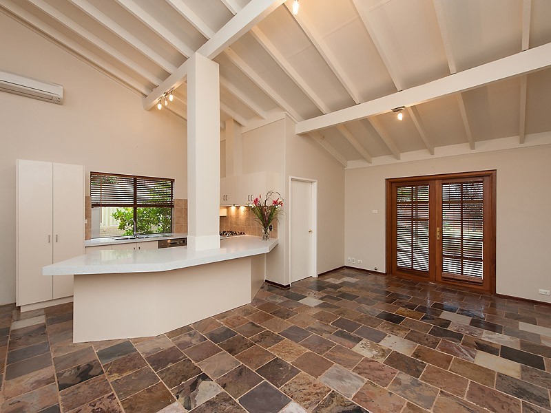 5 Tintal Way, Bateman WA 6150