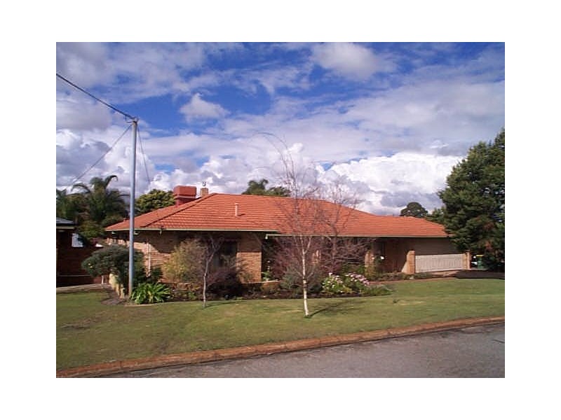 16 Maquire Way, Bull Creek WA 6149