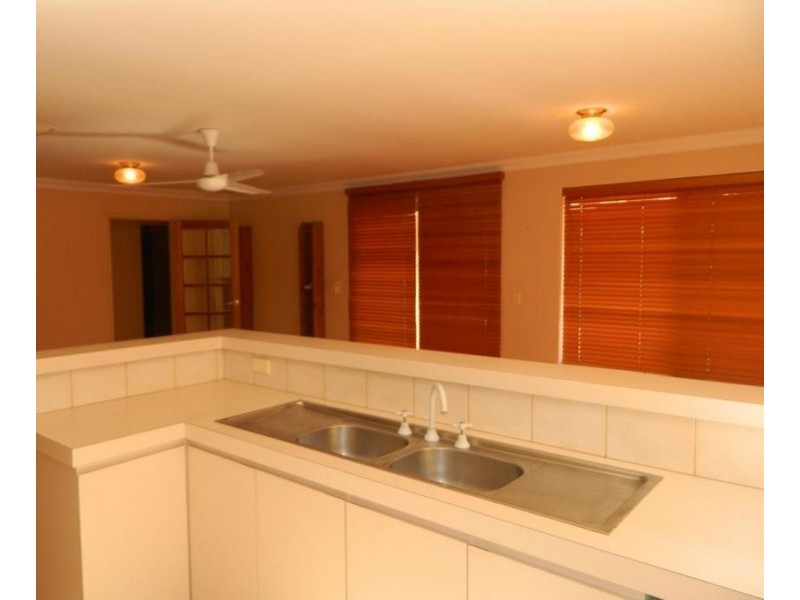 12a Westgate Court, Leeming WA 6149