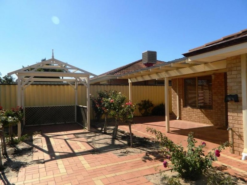 12a Westgate Court, Leeming WA 6149