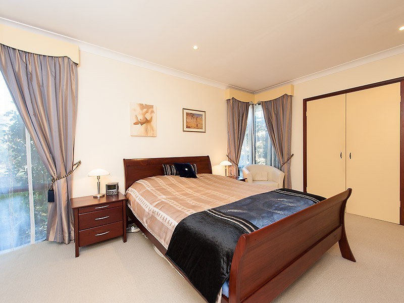 1 Cotton Crescent, Bull Creek WA 6149