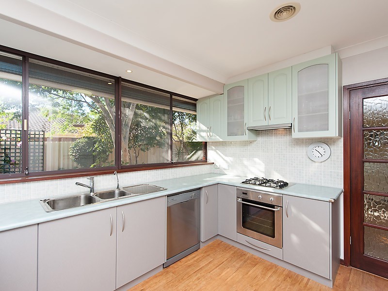 1 Cotton Crescent, Bull Creek WA 6149