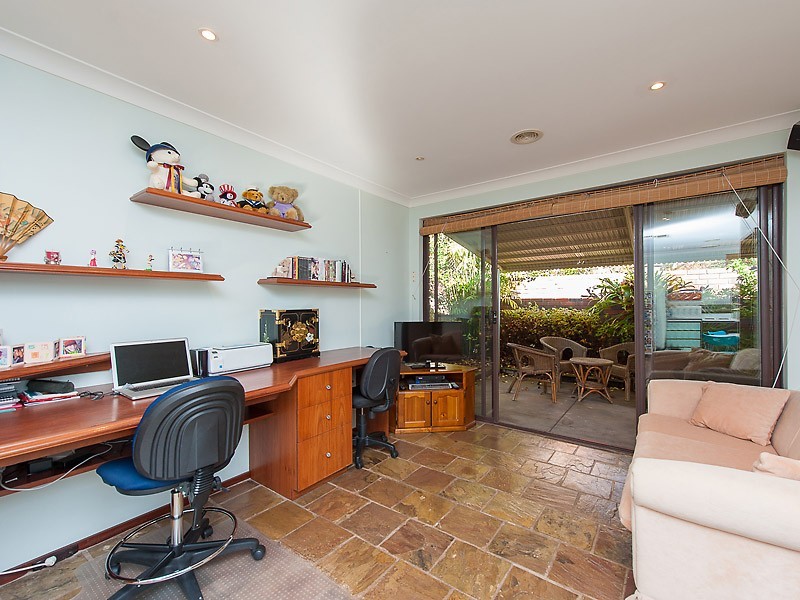 1 Cotton Crescent, Bull Creek WA 6149