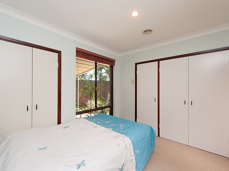 1 Cotton Crescent, Bull Creek WA 6149