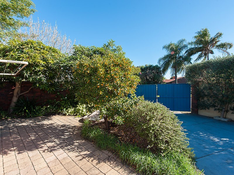 1 Cotton Crescent, Bull Creek WA 6149